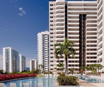 Apartamento em Barra da Tijuca, Rio de Janeiro/RJ de 86m² 2 quartos à venda por R$ 774.000,00
