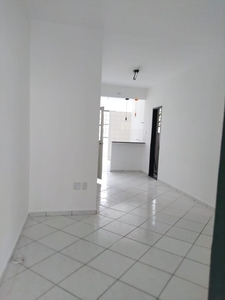 Apartamento em Centro, Montes Claros/MG de 50m² 1 quartos para locação R$ 780,00/mes