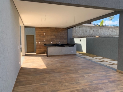 Casa em Alphaville - Lagoa Dos Ingleses, Nova Lima/MG de 252m² 4 quartos à venda por R$ 2.499.000,00
