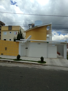 Casa em Candeias, Vitória da Conquista/BA de 375m² 4 quartos à venda por R$ 1.319.000,00