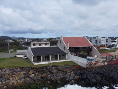 Casa em Centro, Barra Velha/SC de 200m² 5 quartos à venda por R$ 2.199.000,00