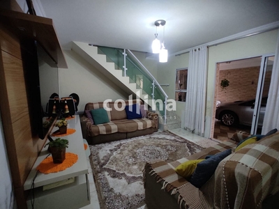 Casa em Jardim Cecília Cristina, Carapicuíba/SP de 150m² 3 quartos à venda por R$ 379.000,00