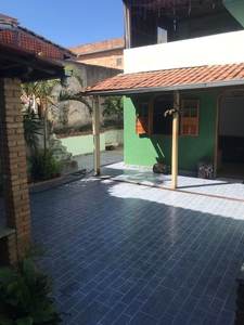 Casa em Tupi B, Belo Horizonte/MG de 360m² 6 quartos à venda por R$ 599.000,00