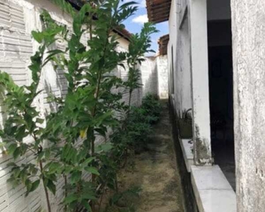 Casa para venda tem 85 metros quadrados com 2 quartos em Icuí-Guajará - Ananindeua - Pará