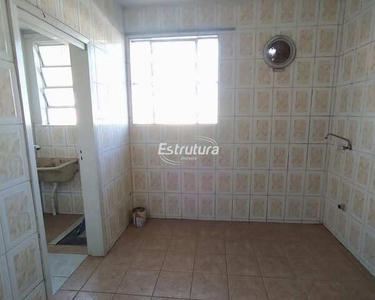 Excelente apartamento térreo próximo ao centro por apenas R$115.000