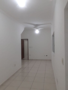 Sobrado em Estuário, Santos/SP de 130m² 3 quartos para locação R$ 3.000,00/mes