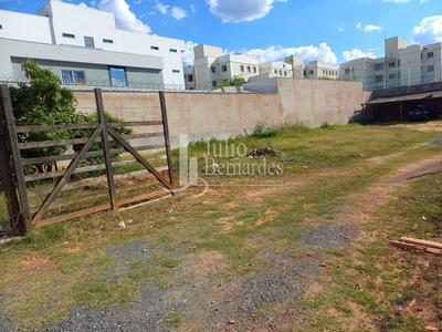 Terreno em Planalto, Montes Claros/MG de 10m² à venda por R$ 168.000,00