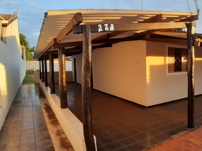 Casa Térrea com 3 Quartos à Venda por R$ 289.000