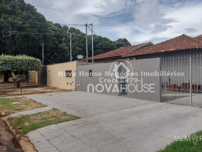 Casa Térrea com 3 Quartos à Venda por R$ 397.000