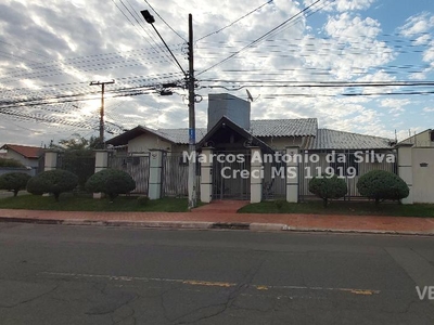 Casa Térrea com 3 Quartos à Venda por R$ 899.000