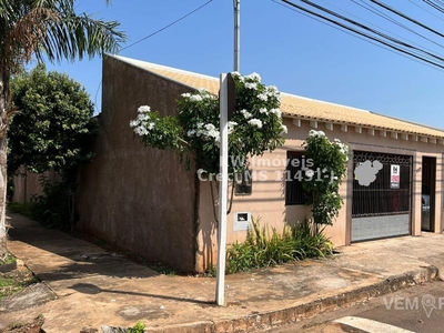 Casa Térrea com 4 Quartos à Venda por R$ 260.000