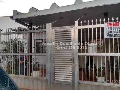 Casa Térrea com 4 Quartos à Venda por R$ 350.000