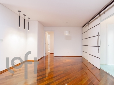 Apartamento à venda em Chácara Klabin com 135 m², 3 quartos, 3 suítes, 3 vagas