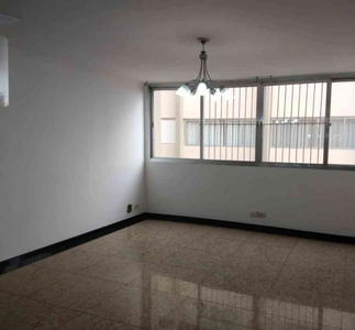 Apartamento com 2 quartos à venda no bairro Saúde, 90m²