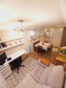 Apartamento com 2 quartos à venda no bairro Vila Carmosina, 48m²