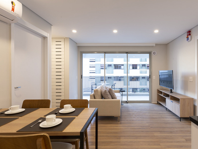 Apartamento com 2 Quartos para alugar, 66m² - Bela Vista