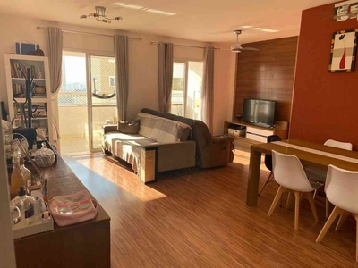 Apartamento com 3 quartos à venda no bairro Vila Suzana, 105m²