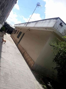 Casa com 2 quartos à venda no bairro Jardim Cumbica, 198m²