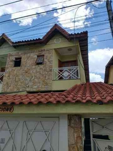 Casa com 3 quartos à venda no bairro Gopoúva, 203m²