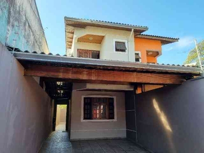 Casa com 3 quartos à venda no bairro Jardim Aliança, 150m²