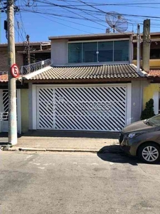 Casa com 3 quartos à venda no bairro Jardim Santa Mena, 206m²