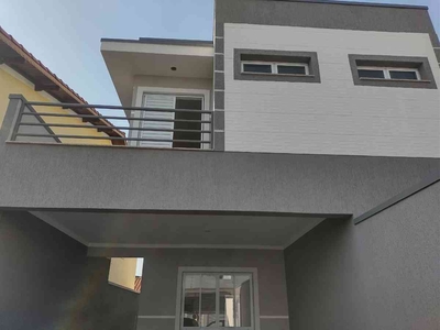 Casa com 3 quartos à venda no bairro Vila Capitão Rabelo, 150m²