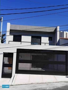 Casa com 3 quartos à venda no bairro Vila Carrão, 110m²