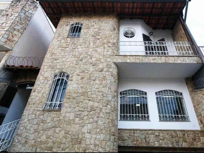 Casa com 3 quartos à venda no bairro Vila Carrão, 286m²