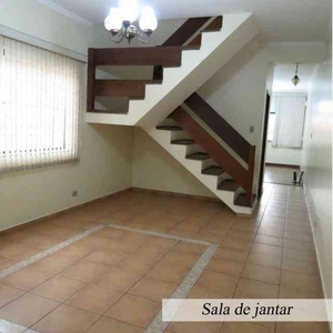 Casa com 3 quartos à venda no bairro Vila Lúcia, 248m²
