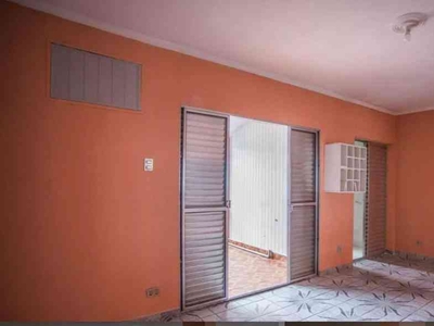 Casa com 3 quartos à venda no bairro Vila Santa Catarina, 227m²