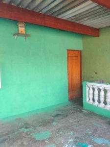 Casa com 4 quartos à venda no bairro Cocaia, 140m²