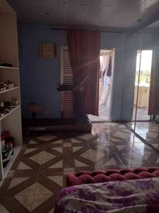 Casa com 5 quartos à venda no bairro Chácara da Enseada, 200m²