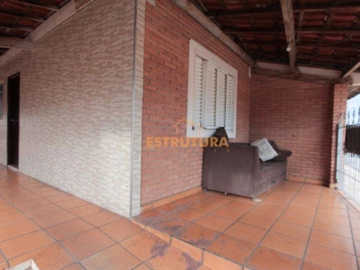 Casa com 2 quartos à venda na avenida josé luccas rosas, centro (ajapi), rio claro, 100 m2 por r$ 330.000