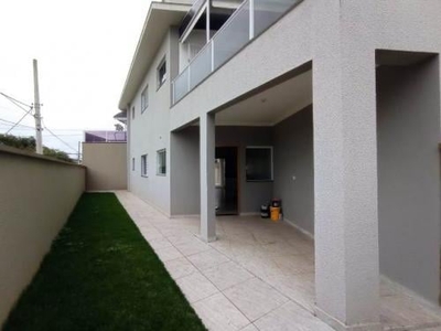 Casa com 2 Quartos e 1 banheiro à Venda, 75 m² por R$ 265.000