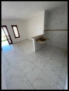 Casa com 2 Quartos e 2 banheiros à Venda, 88 m² por R$ 42.000