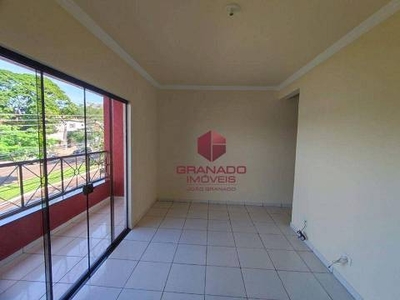 Casa com 2 Quartos para alugar, 80m² - Jardim Alvorada