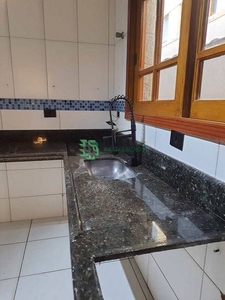 Casa com 3 Quartos e 1 banheiro à Venda, 123 m² por R$ 590.000