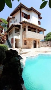 Casa de Condomínio para venda em Chácara Pavoeiro de 342.00m² com 3 Quartos, 2 Suites e 2