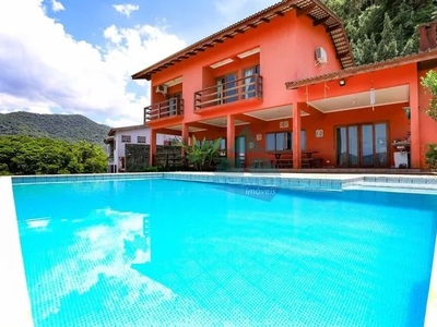 Casa de Condomínio para venda em Lagoinha de 460.00m² com 3 Quartos, 3 Suites e 2 Garagens