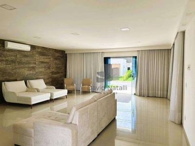 Casa em boulevard lagoa com 613 m² .