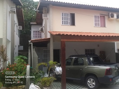 Vende Casa Duplex Área Construída 160m 2 Quartos 1 Suíte 1 Wc No Condomínio Araçagy,praia Do Arasçagy São José De Ribamar Ma