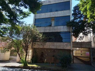 Apartamento com 3 quartos para alugar no bairro Santa Lúcia, 138m²
