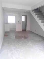 Casa com 2 quartos à venda no bairro Planalto, 90m²