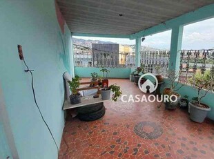 Casa com 3 quartos à venda no bairro Esplanada, 150m²