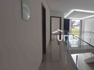 Casa com 4 quartos à venda no bairro Jardins Bolonha, 300m²
