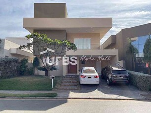 Casa com 4 quartos à venda no bairro Jardins Valência, 387m²