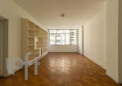 Apartamento à venda em Copacabana com 150 m², 3 quartos