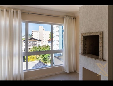 Apartamento no Bairro Vila Nova em Blumenau com 2 Dormitórios (2 suítes) e 74 m²