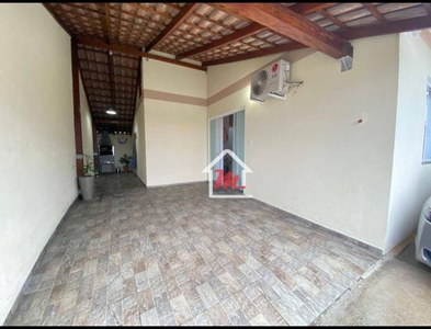 Casa no Bairro Água Verde em Blumenau com 2 Dormitórios e 51 m²