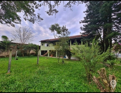 Casa no Bairro Garcia em Blumenau com 3 Dormitórios (1 suíte) e 150 m²